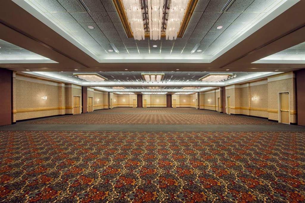 Embassy Suites Greenville Golf Resort & Conference Center Facilidades foto